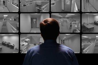 Видеодомофон монитор,видеонаблюдение Установка домофона,видеонаблюдение